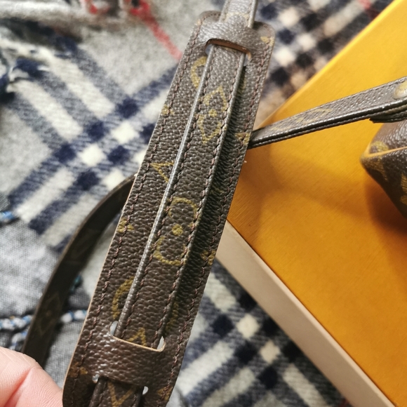 (Sold)100% Authentic LV Mini  Monogram Crossbody Bag - Picture 14 of 16